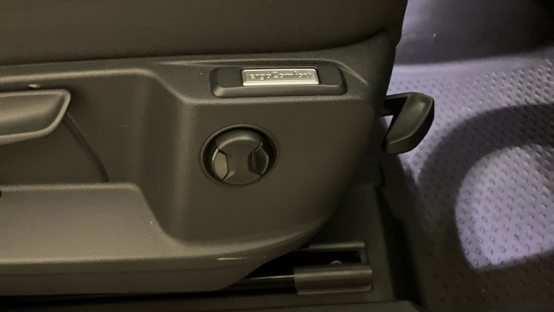 Volkswagen Caddy Cargo C20 Diesel 2.0 TDI 102PS Commerce Plus Van [Tech Pack]